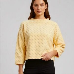 Inspired Women's Bubble Yellow Textured Top size Small/Medium